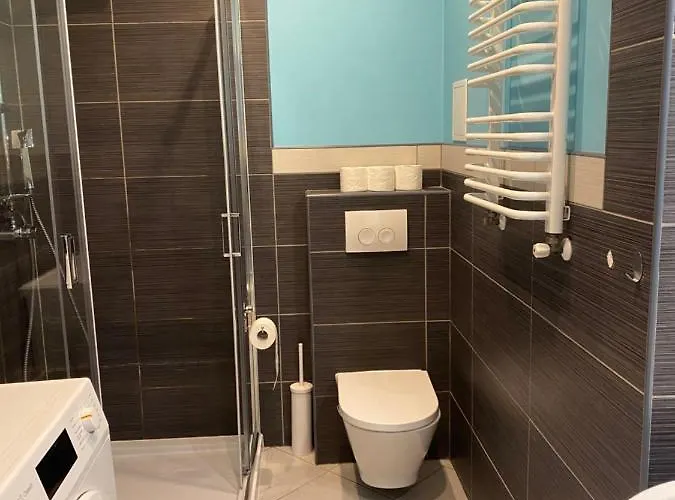 I Na Zlotej Pansiyon Karwia