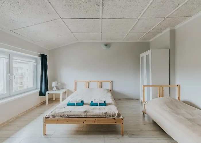 I Na Zlotej Pansiyon *